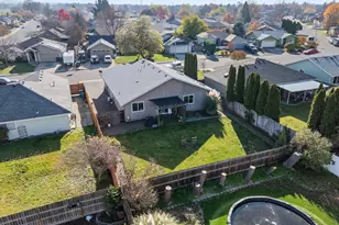 1025 Fairfield Ave, Central Point, OR 97502 - Photo 44