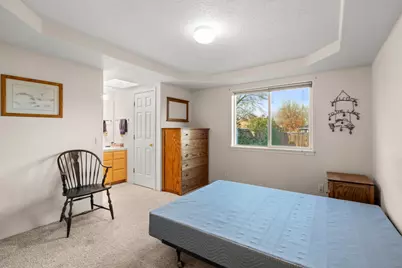 1025 Fairfield Avenue, Central Point, OR 97502 - Photo 26