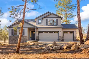 70085 Cayuse Dr, Sisters, OR 97759 - Photo 2