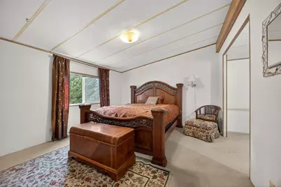 218 Hessar Street, Grants Pass, OR 97527 - Photo 18