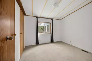 218 Hessar St, Grants Pass, OR 97527 - Photo 16