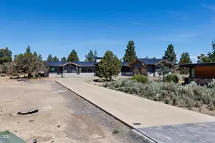 23114 Angler Ct, Bend, OR 97701 - Photo 6