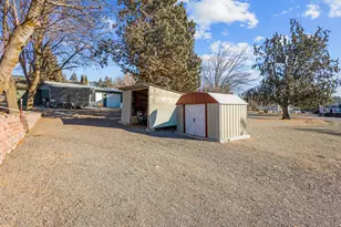1642 NE Hilltop Ln, Madras, OR 97741 - Photo 14
