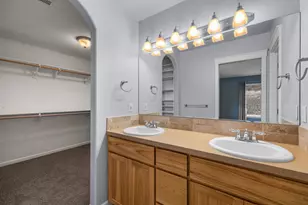 63091 Desert Sage St, Bend, OR 97701 - Photo 32