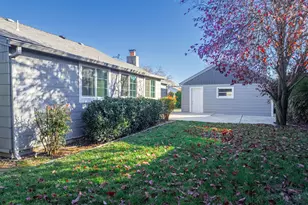 3119 Merriman Rd, Medford, OR 97501 - Photo 38