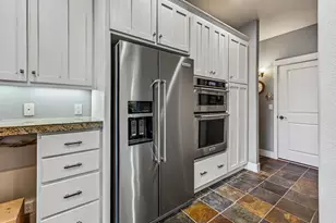 2729 NW Havre Ct, Bend, OR 97703 - Photo 12