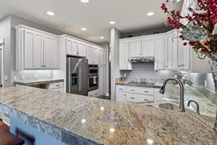 2729 NW Havre Ct, Bend, OR 97703 - Photo 8