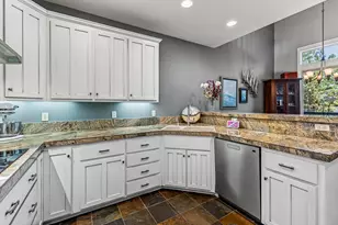 2729 NW Havre Ct, Bend, OR 97703 - Photo 16