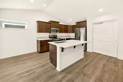 3665 Durst Street, Medford, OR 97504 - Photo 14