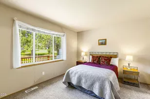 8540 Golden Pheasant Ct, Redmond, OR 97756 - Photo 12