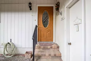 4184 E Evans Creek Rd, Rogue River, OR 97537 - Photo 2
