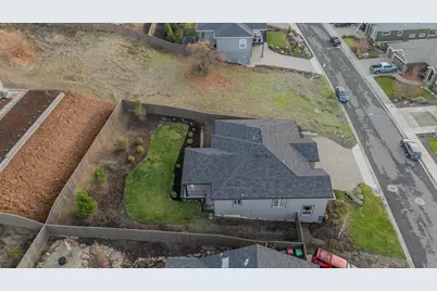 531 W La Strada Circle, Medford, OR 97504 - Photo 56