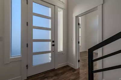 531 W La Strada Circle, Medford, OR 97504 - Photo 10