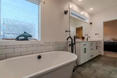 531 W La Strada Circle, Medford, OR 97504 - Photo 20