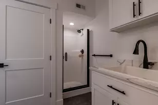 531 W La Strada Circle, Medford, OR 97504 - Photo 38