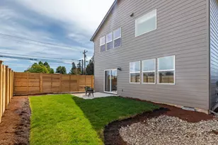 20592 Button Brush Ave, Bend, OR 97702 - Photo 34