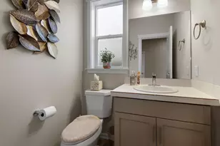 16610 Pne Crk Dr, La Pine, OR 97739 - Photo 12