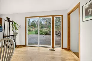 1103 Hillview Dr, Ashland, OR 97520 - Photo 18