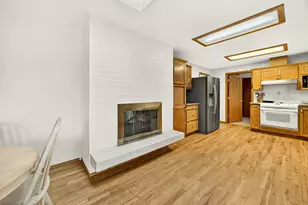 1103 Hillview Dr, Ashland, OR 97520 - Photo 12