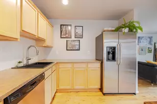 1925 NW Monterey Pines Dr, Bend, OR 97703 - Photo 10