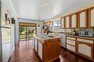 20541 Williams Hwy, Williams, OR 97544 - Photo 10