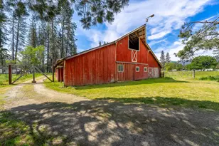 20541 Williams Hwy, Williams, OR 97544 - Photo 34