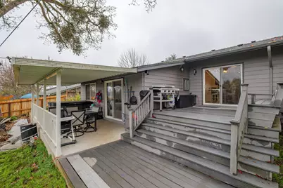 1051 NE Pepperwood Drive, Grants Pass, OR 97526 - Photo 28