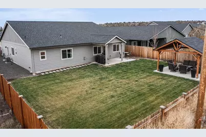 4980 SW Zenith Avenue, Redmond, OR 97756 - Photo 32