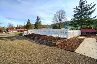 3955 S Stage Road #APT 21, Medford, OR 97501 - Photo 26