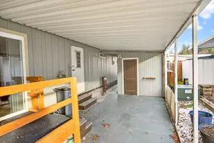 3955 S Stage Rd, Medford, OR 97501 - Photo 34