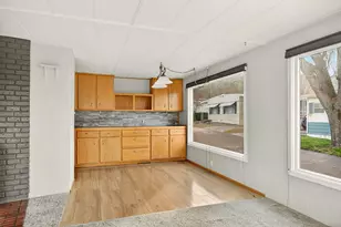 3955 S Stage Rd, Medford, OR 97501 - Photo 1