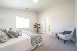 3687 Luchu St, Medford, OR 97504 - Photo 8