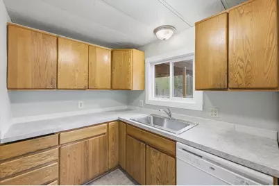 7240 Howard Road, La Pine, OR 97739 - Photo 14