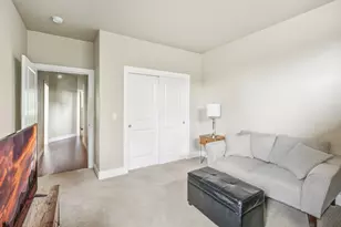 10064 Juniper Glen Cir, Redmond, OR 97756 - Photo 30