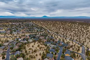 10064 Juniper Glen Cir, Redmond, OR 97756 - Photo 56