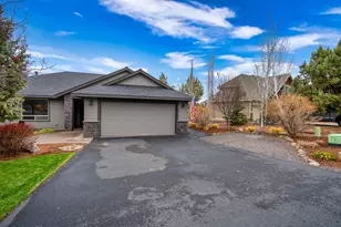 10064 Juniper Glen Cir, Redmond, OR 97756 - Photo 38