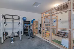 2224 NE Indigo Ln, Bend, OR 97701 - Photo 14