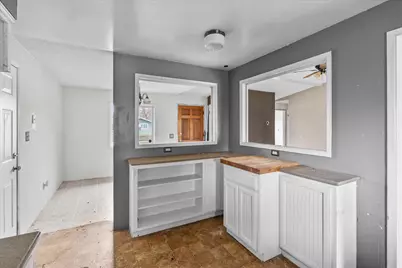 2618 Carr Street, White City, OR 97503 - Photo 8