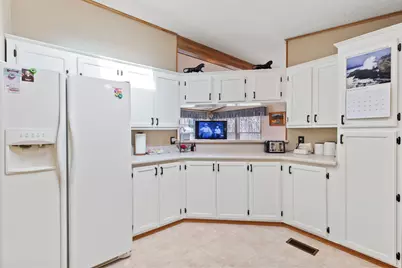 1646 Darin Drive, Grants Pass, OR 97527 - Photo 10