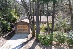 359 Wells Dr, Cave Junction, OR 97523 - Photo 1