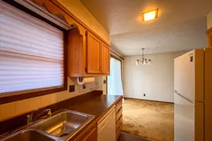 359 Wells Dr, Cave Junction, OR 97523 - Photo 10