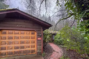 359 Wells Dr, Cave Junction, OR 97523 - Photo 4