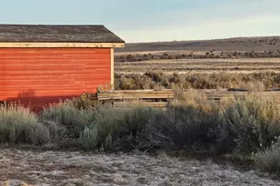 46864 Tucker Rd, Christmas Valley, OR 97641 - Photo 10