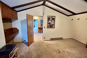 1450 Summit Loop, Grants Pass, OR 97527 - Photo 12