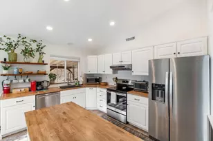 324 Mountain View Blvd, Klamath Falls, OR 97601 - Photo 22