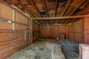 1956 E Fork Rd, Williams, OR 97544 - Photo 34