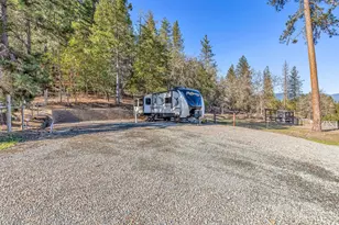 1956 E Fork Rd, Williams, OR 97544 - Photo 28