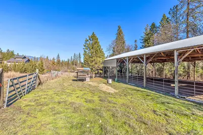 1956 E Fork Road, Williams, OR 97544 - Photo 30