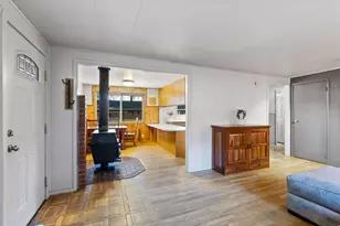 1505 NW Jacksonville Ave, Bend, OR 97703 - Photo 8