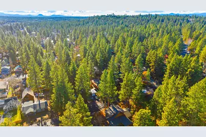 1505 NW Jacksonville Avenue, Bend, OR 97703 - Photo 22